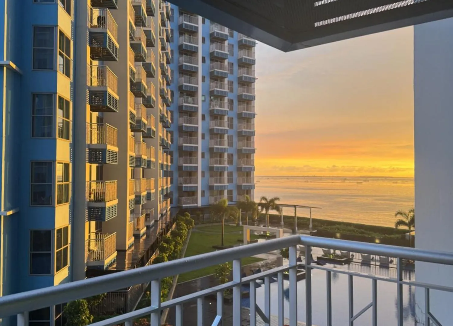 Stylish 1Br Near Airport Facing The Bay - 9D Aparthotel Paranaque City